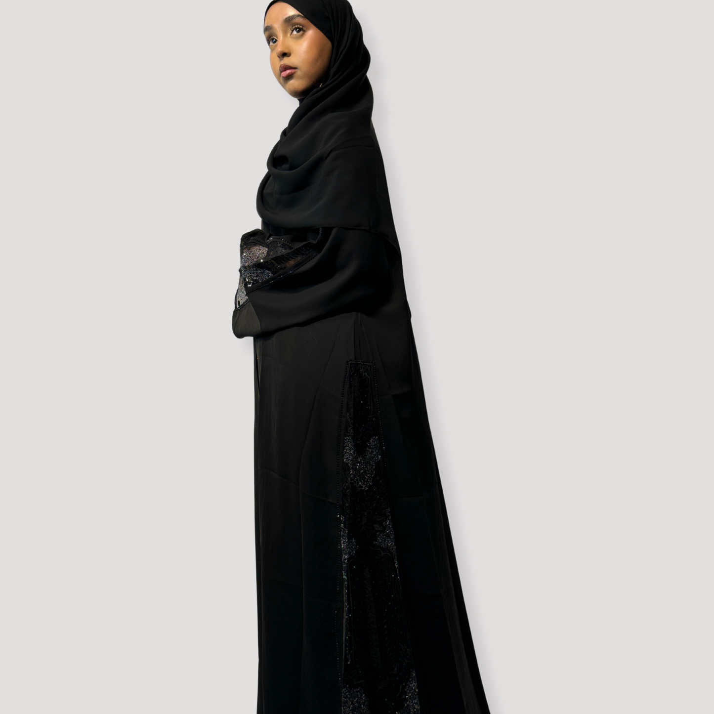Qamar Abaya